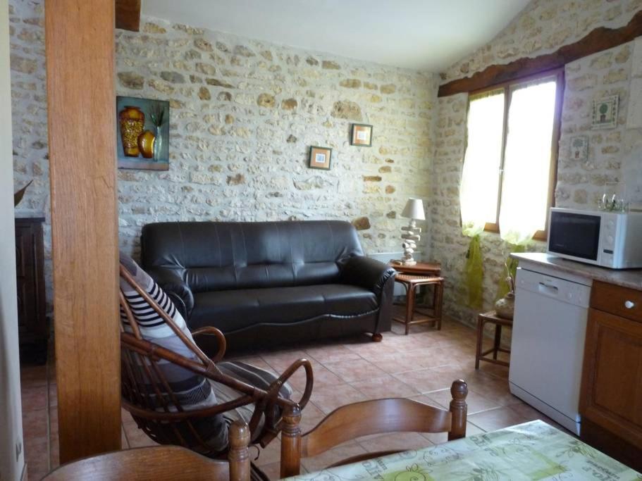 Gites Chez Belliveau Meursac 外观 照片