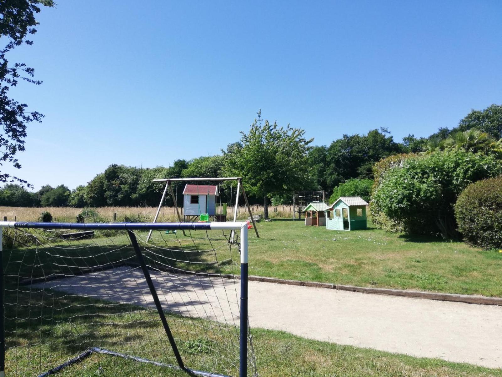Gites Chez Belliveau Meursac 外观 照片